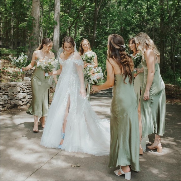 Billy J Celina Midi Dress - Olive NWT Size 12 - Picture 4 of 8